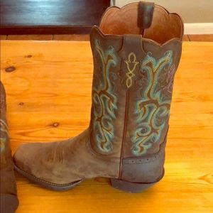 Justin Cowboy Boots